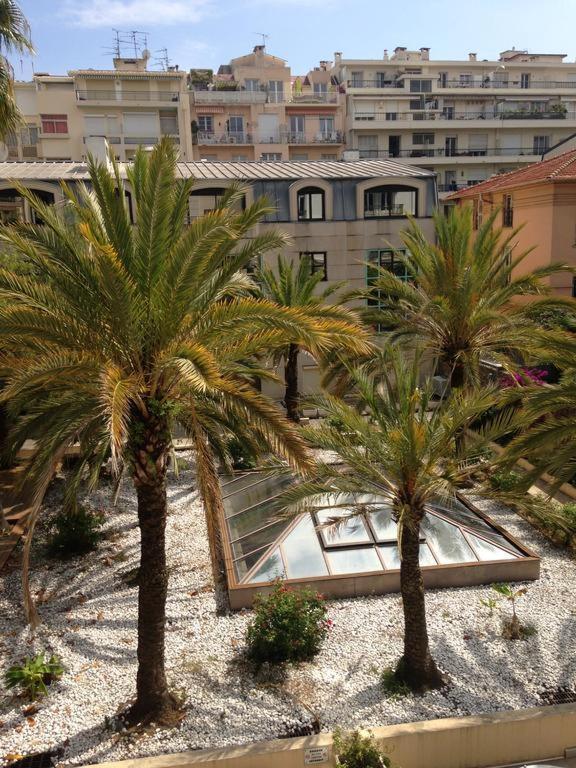 Superbe In At 450m. From The Sea